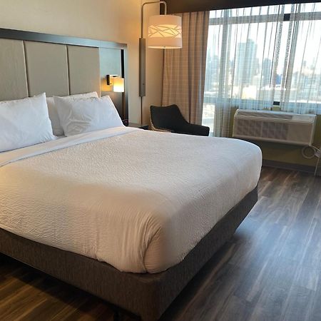 Holiday Inn Express Long Island City E - New York By Ihg 외부 사진