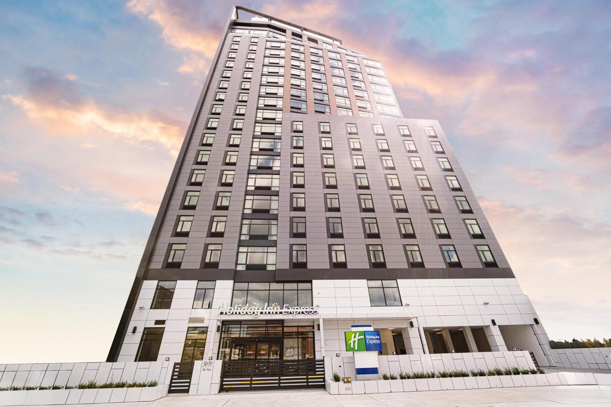 Holiday Inn Express Long Island City E - New York By Ihg 외부 사진