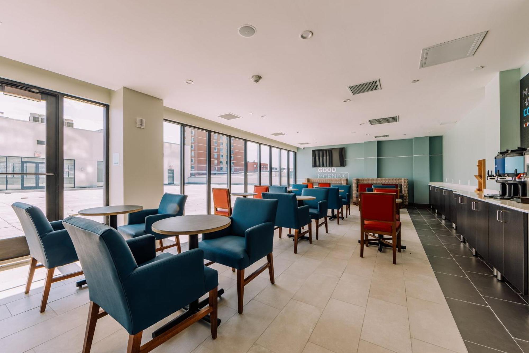 Holiday Inn Express Long Island City E - New York By Ihg 외부 사진